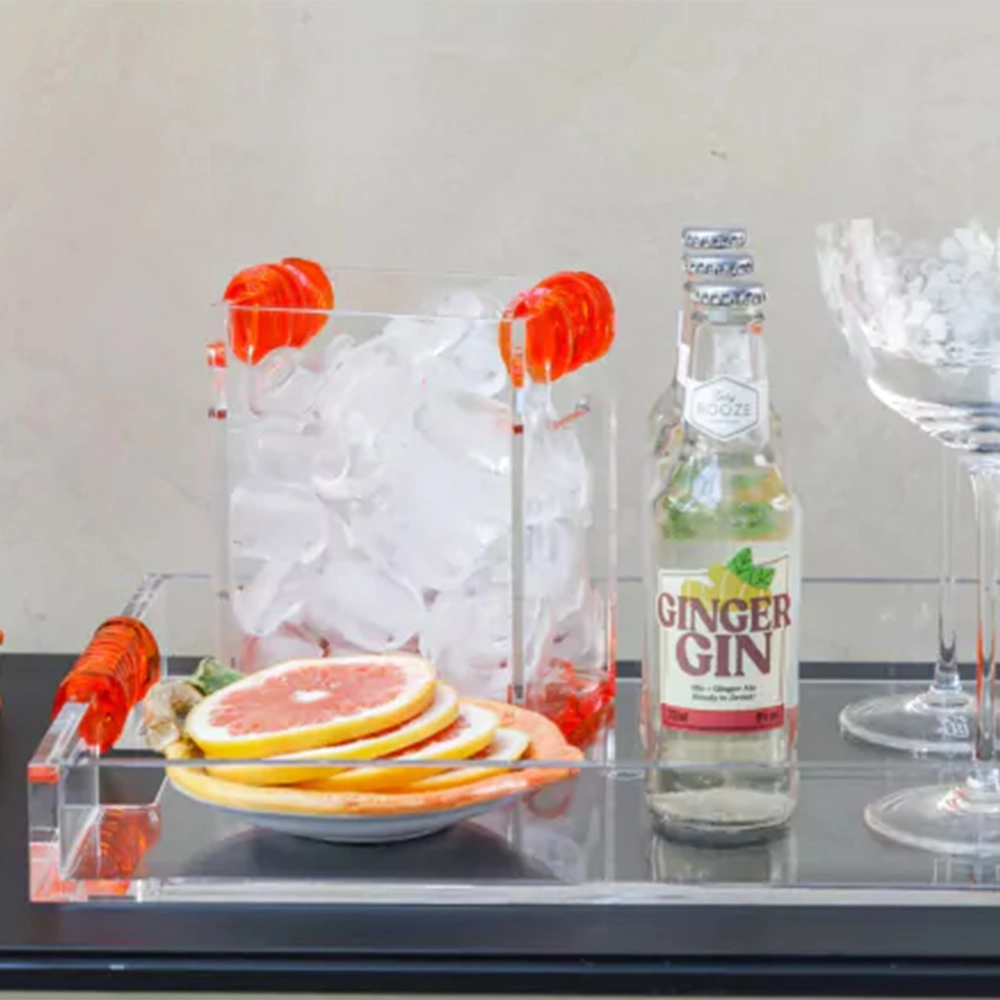 Bandeja de Serviço Onom Color Line 5 X 32 X 42 Cm Bandeja de Serviço Onom Color Line 5 X 32 X 42 Cm