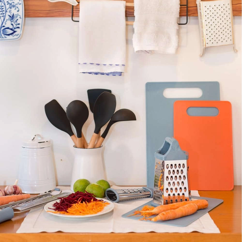 Colher de Silicone Com Cabo de Madeira Oikos