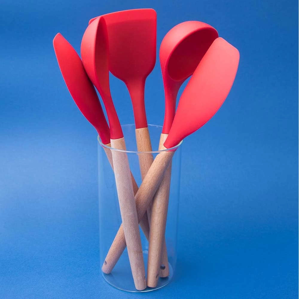 Espátula de Silicone Com Cabo de Madeira Oikos