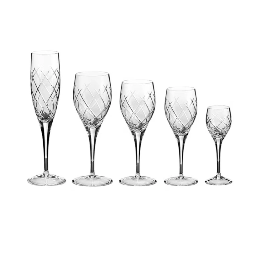 Jogo de 30 Tacas Strauss Potpourri Opus Jogo de 30 Tacas Strauss Potpourri Opus