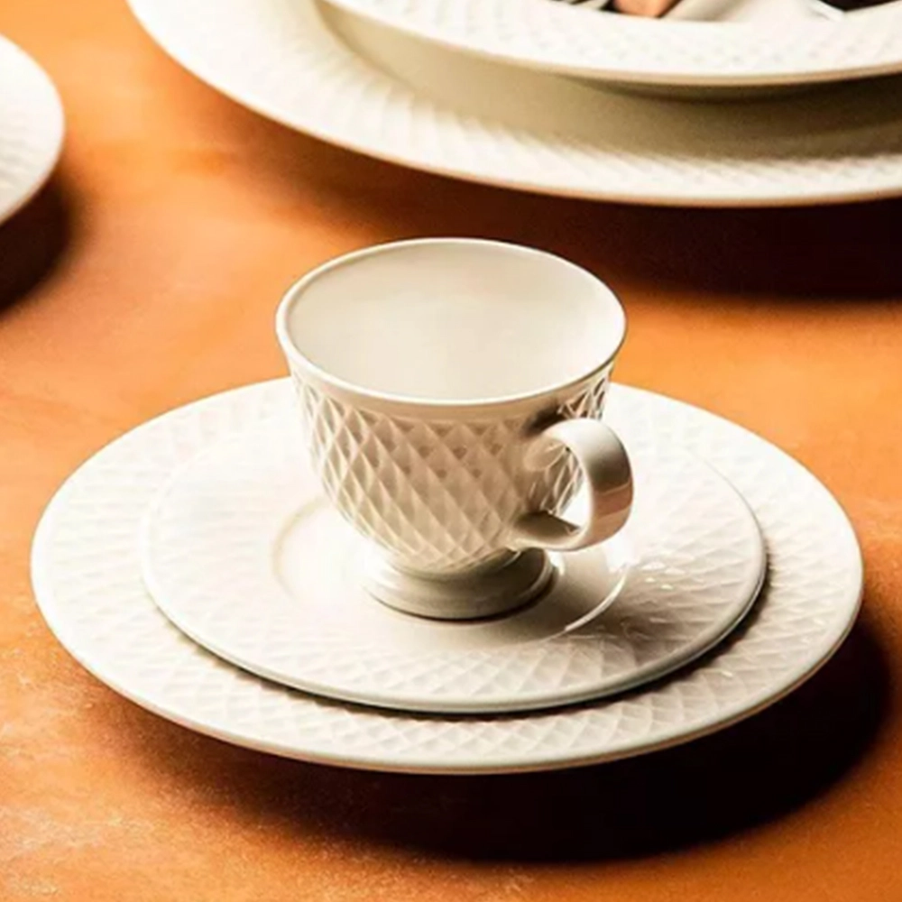 Jogo de Xícaras Para Café Com Pires Qualitier Éclat 90 Ml - 6 Peças Jogo de Xícaras Para Café Com Pires Qualitier Éclat 90 Ml - 6 Peças