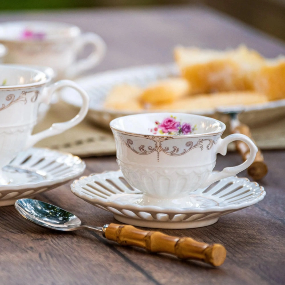 Jogo de Xicaras Para Cafe Com Pires Lhermitage New Bone China Mon Cheri 80ml