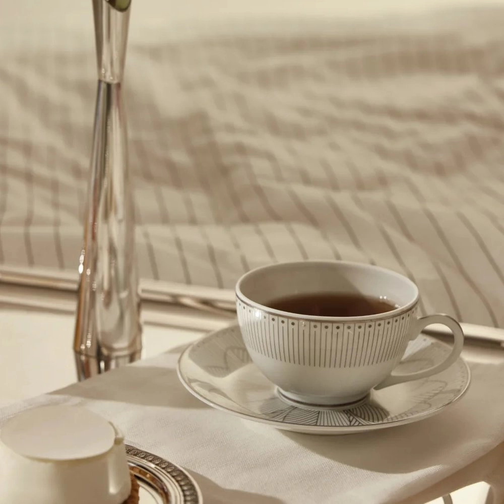 Jogo de Xicaras Para Cha Com Pires Malmaison Imperiale Platina 2 Pecas