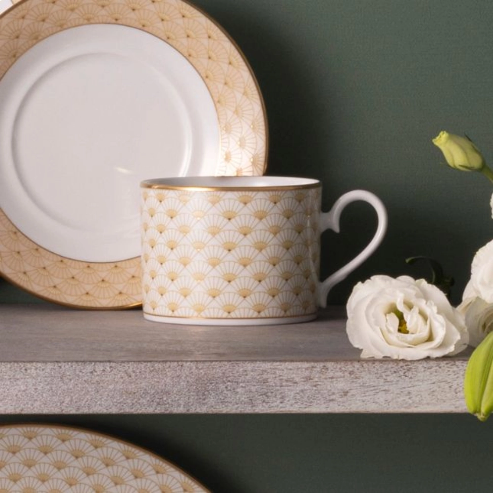 Jogo de Xícaras Para Chá Com Pires Noritake Charlotta Gold - 6 Peças