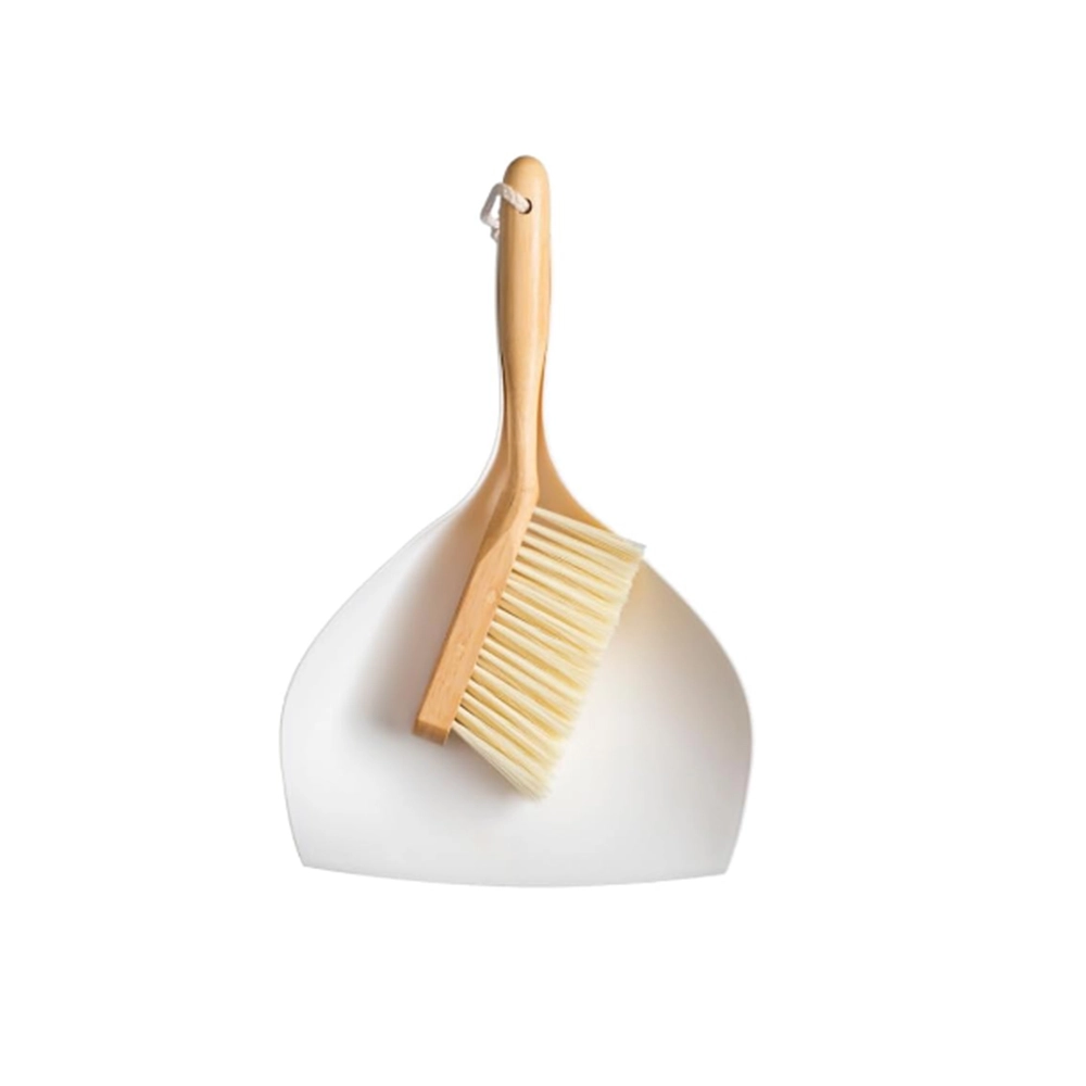 Kit Escova e Pá de Limpeza Oikos Bambu 36 X 23,5 Cm Kit Escova e Pá de Limpeza Oikos Bambu 36 X 23,5 Cm