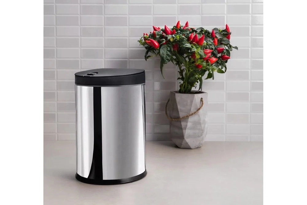 Lixeira Press Com Tampa Brinox Decorline Preta 4 Litros Lixeira Press Com Tampa Brinox Decorline Preta 4 Litros