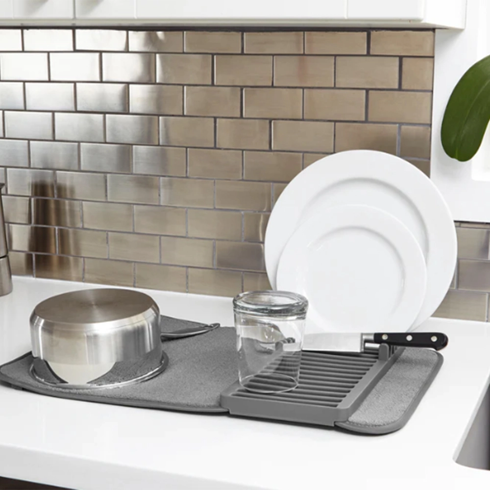 Mini Tapete Escorredor de Pratos Umbra Udry 1,75 X 13 X 20 Cm Mini Tapete Escorredor de Pratos Umbra Udry 1,75 X 13 X 20 Cm