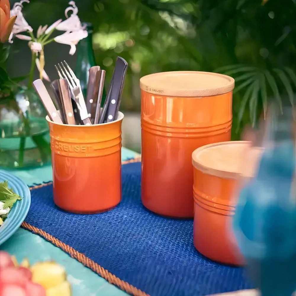 Pote Com Tampa de Madeira Le Creuset 1,1 Litros