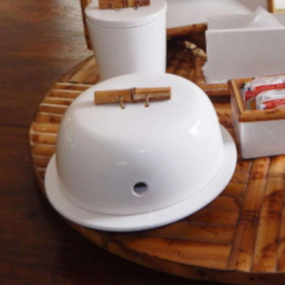 Queijeira Sonia Pierry Branco 18,5 X 9 Cm Queijeira Sonia Pierry Branco 18,5 X 9 Cm