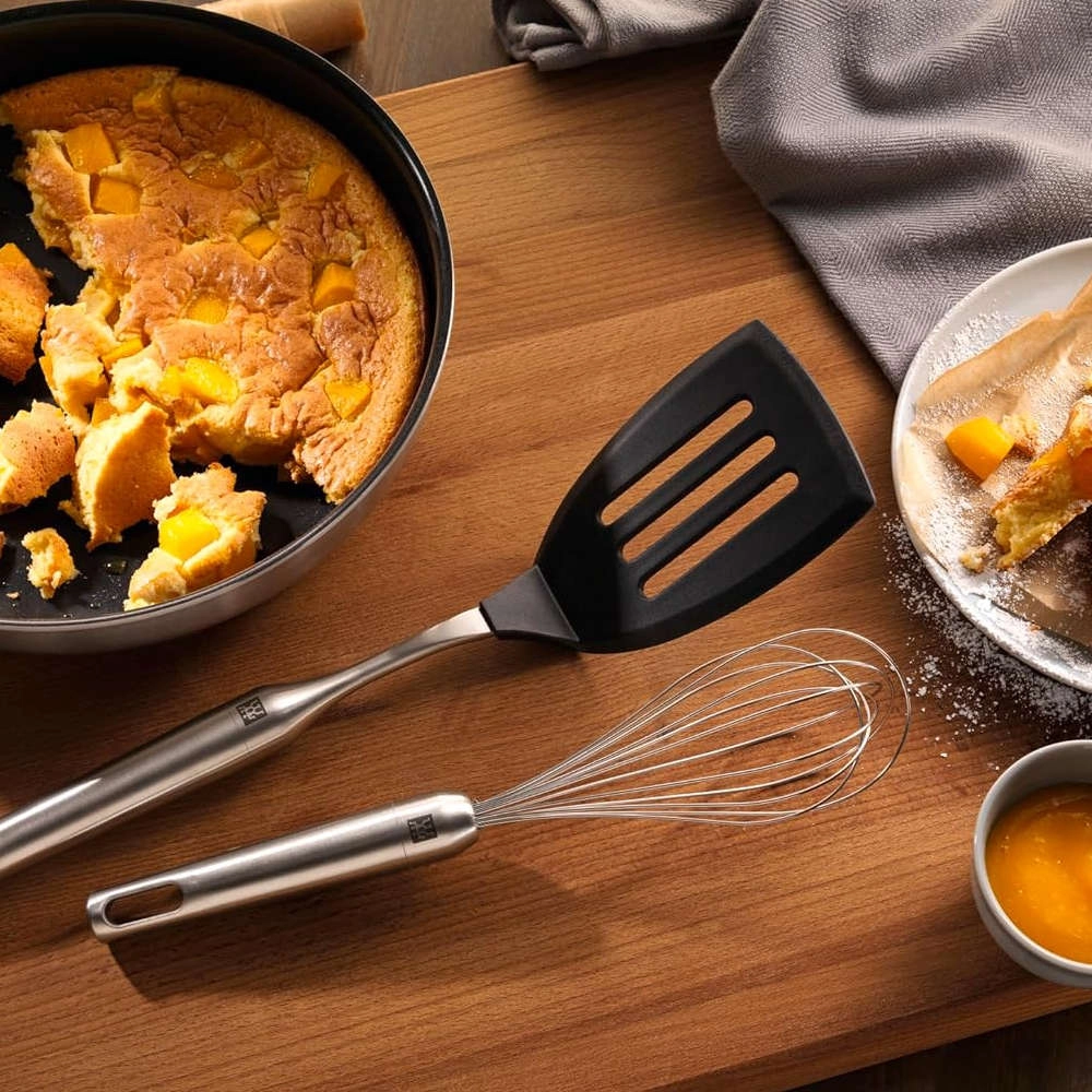 Batedor Fouet Manual Zwilling Pro 24 Cm Batedor Fouet Manual Zwilling Pro 24 Cm