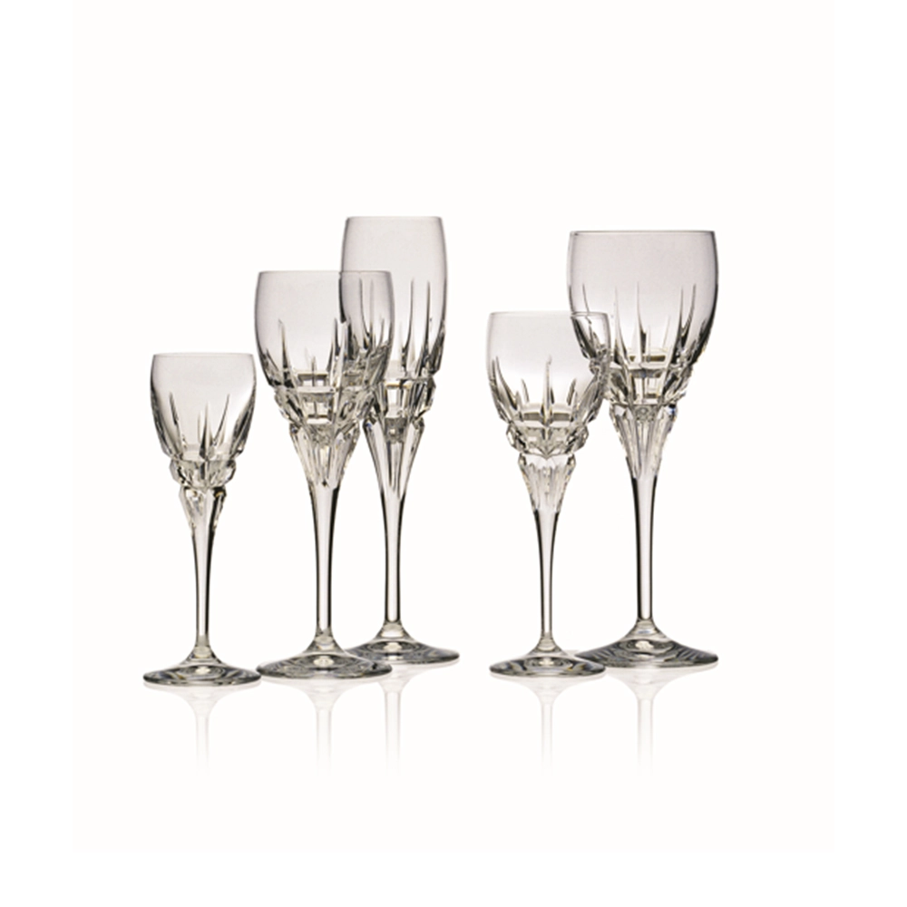 Jogo de Taças Para Vinho Branco Rcr Cristalleria Italiana Carrara 170 Ml - 2 Peças Jogo de Taças Para Vinho Branco Rcr Cristalleria Italiana Carrara 170 Ml - 2 Peças