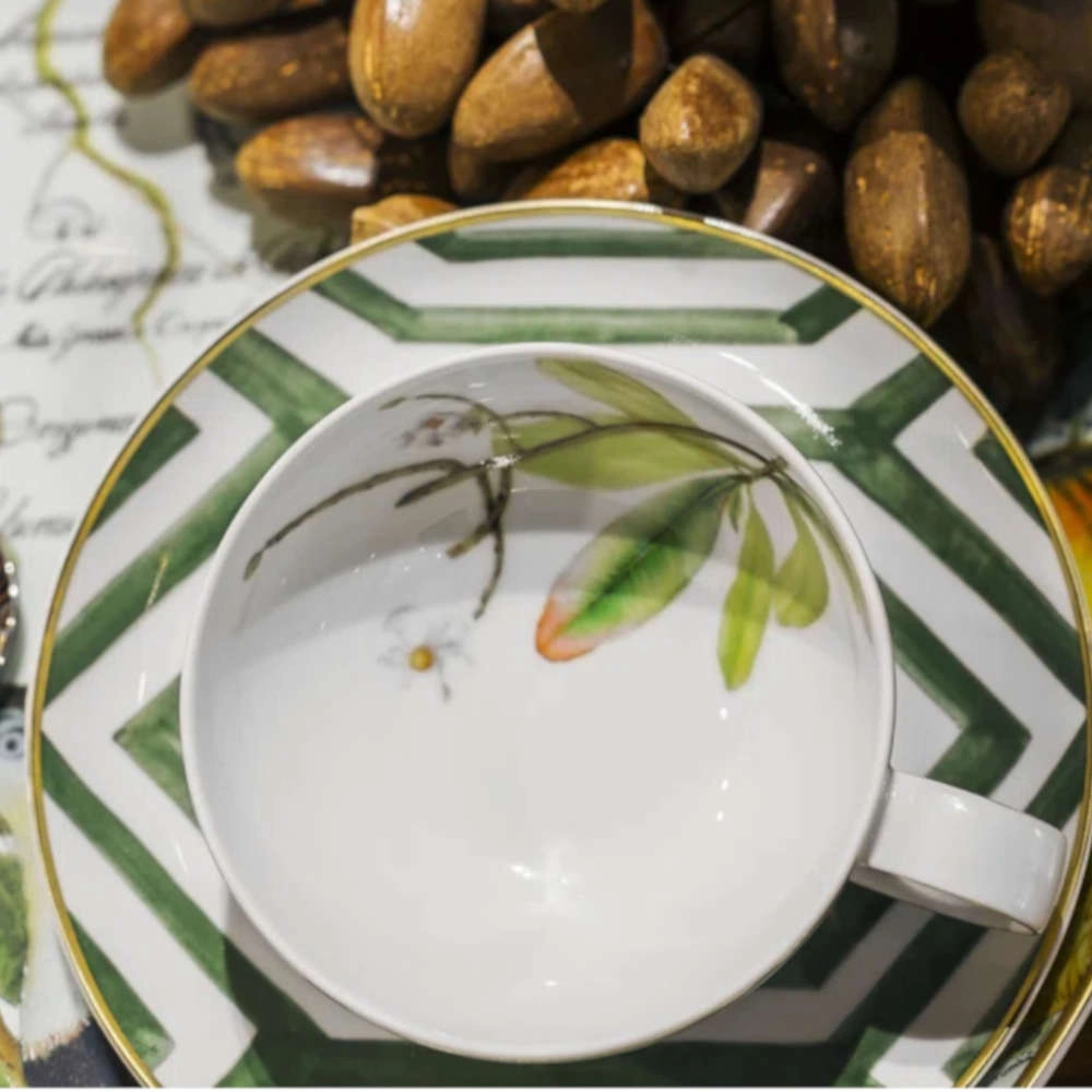 Jogo de Xicaras Para Cha Com Pires Vista Alegre Amazonia 251 Ml - 4 Pecas