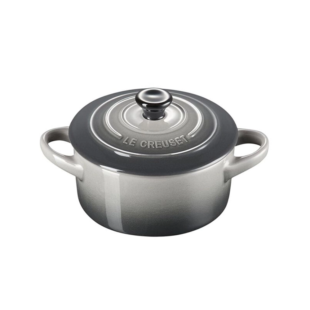 Mini Cocotte Com Pegador Preto Le Creuset 10 Cm Mini Cocotte Com Pegador Preto Le Creuset 10 Cm