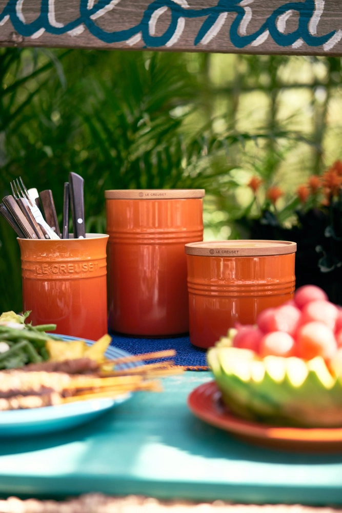 Porta Utensilios Classico Le Creuset Laranja 2,3 Litros Porta Utensilios Classico Le Creuset Laranja 2,3 Litros